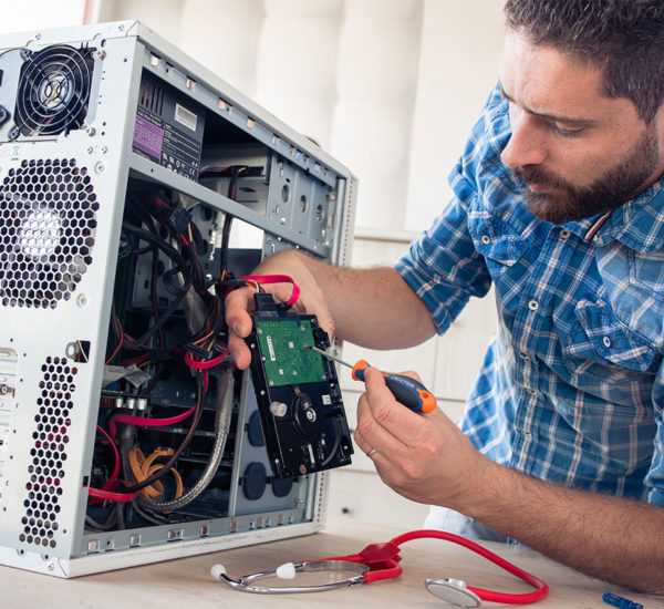 privati-assistenza-computer-fissi privati-assistenza-computer-fissi